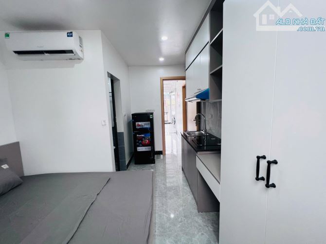 BÁN TÒA CCMN 6 TẦNG THANG MÁY - 54M2 - NGÕ RỘNG XUÂN LA - 11 PHÒNG FULL ĐỒ - GIÁ 12.9 TỶ - 4