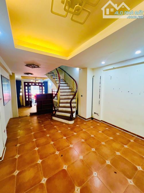 BÁN NHÀ MẶT NGÕ TO NHƯ MẶT PHỐ 25 TỶ 50m 5 TẦNG MT 4m VỈA HÈ 4 Ô TÔ TRÁNH DUY TÂN CẦU GIẤY - 4