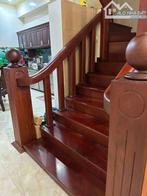 NHÀ ĐẸP- VỊ TRÍ TỐT- DT: 4Mx16m-1TRỆT+2 LẦU-HXH-TRỤC ĐƯỜNG LÊ ĐỨC THỌ P.17, GÒ VẤP - 4