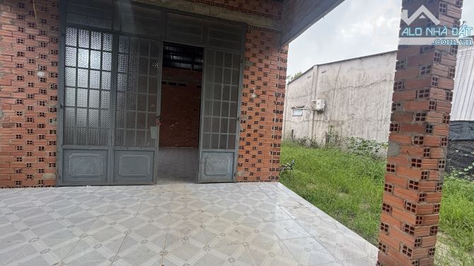 kẹt tiền bán gấp nhà vào ở ngay 320m2 xã phan gần núi bà đen 800tr - 4