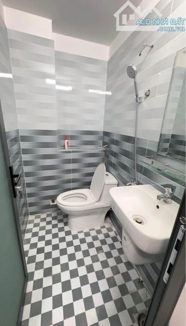 Bán nhà 2 lầu, 4PN, gần cầu Nguyễn Văn Cừ, P2 – Q8 - 4