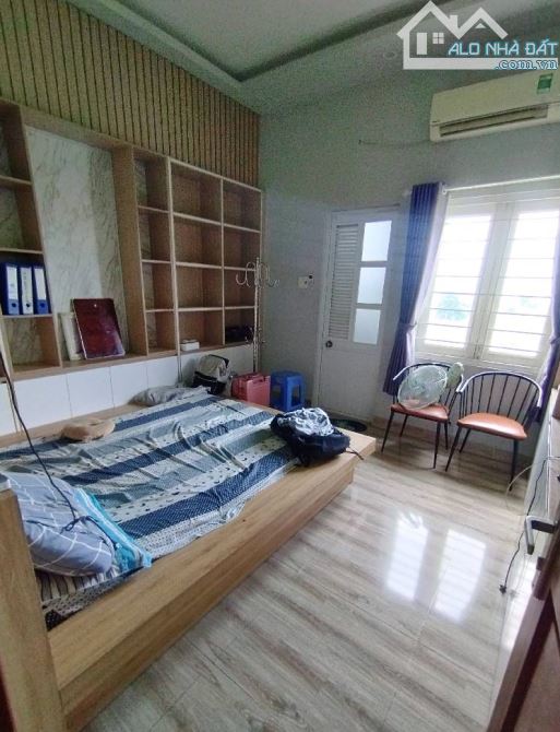Bán nhà Lê Thị Riêng, phường Thới An, Quận 12, 76m², 4 tầng, hẻm xe tải, 5.99 tỷ - 4