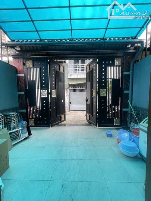 NHÀ ĐẸP 4 TẦNG - TRƯƠNG THỊ HOA - Q.12 - HẺM XE HƠI 1 TRỤC- 4.5x14.2M -  64M2 - FULL NT - 4