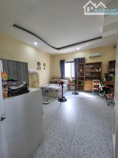 QUÁ HIẾM-RỘNG ĐẸP DÒNG TIỀN CAO GIÁ TỐT-BÁN NHÀ MẶT TIỀN 5×20-5TẦNG-TRẦN VĂN QUANG TÂN BÌN - 4