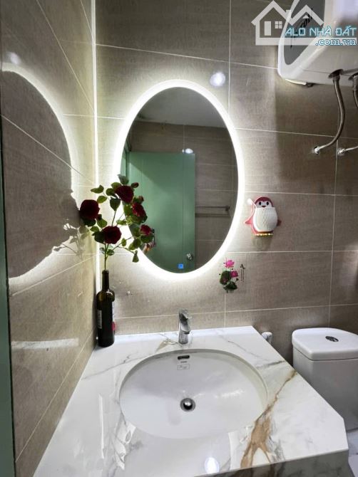 Chính chủ gửi bán Căn hộ gần Trường THCS Nam Trung Yên, Cầu Giấy, 46m2, 2PN, 3.95 tỷ - 4