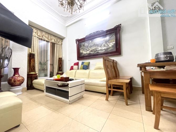 Bán nhà Võng Thị - Trích Sài - Tây Hồ 50m2, 4 tầng, Dân Xây, 10,5 tỷ. - 5