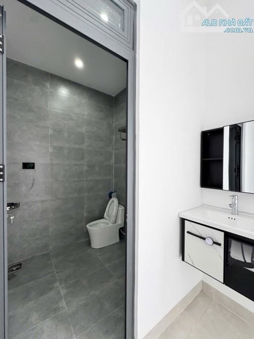 NHÀ MÊ MỚI XÂY P. EAKAO HẺM CẤP 1 YWANG ĐƯỜNG Ô TÔ NÉ NHAU - Loctran - 5