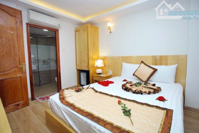 Bán khách sạn 8 tầng đường Đinh Tiên Hoàng có pccc đang cho thuê ổn định - 5