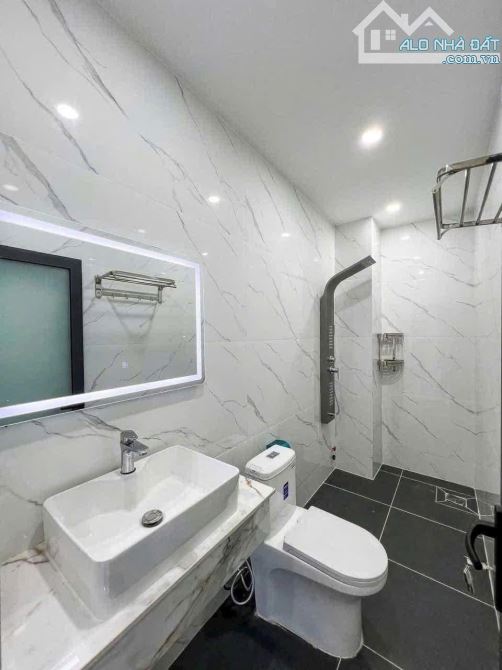 Chủ bán nhà lầu cách Cầu Hóa An, Huỳnh Văn Nghệ 10p - 5