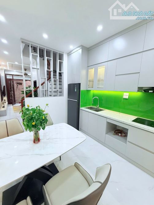 Nhà phân lô Nguyễn Cảnh Dị, Đại Kim, Hoàng Mai, 60m, 4t, 4pn, vỉa hè, kd, gara, 18.6tỷ - 5