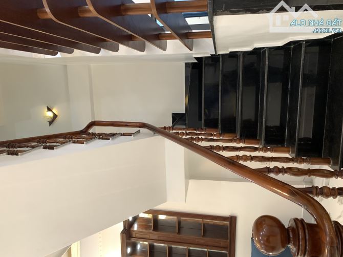 🌟 NHÀ ĐẸP GIÁ TỐT QUẬN 12 – HẺM XE HƠI – KHU PHÂN LÔ – NGANG 5M – 4 TẦNG CHỈ NHỈNH 5 TỶ - 5