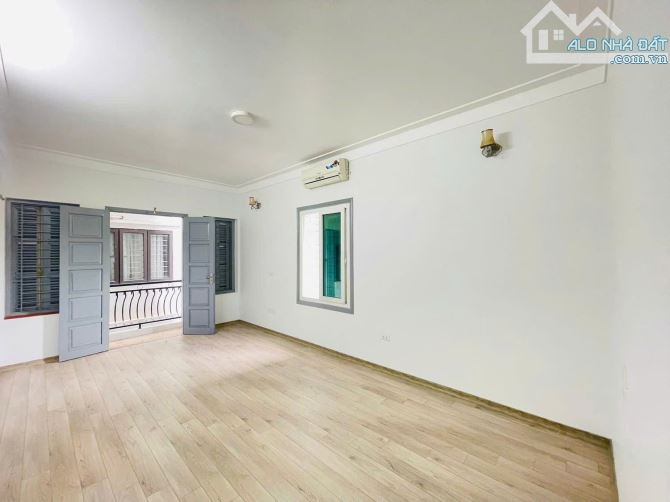 Hàng xóm Times City - Nhà đẹp 39M2 - Giá mềm - Lô góc - Trước nhà rộng thoáng. - 6