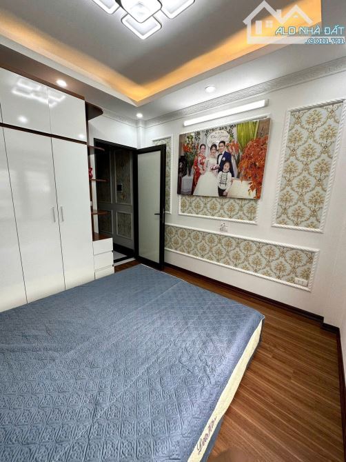 Rẻ nhất Q Hoàng Mai - 45 M - Nhà dân - Lô góc - Sát ô tô - Full nội thất - Chỉ 150 Tr/M2. - 6