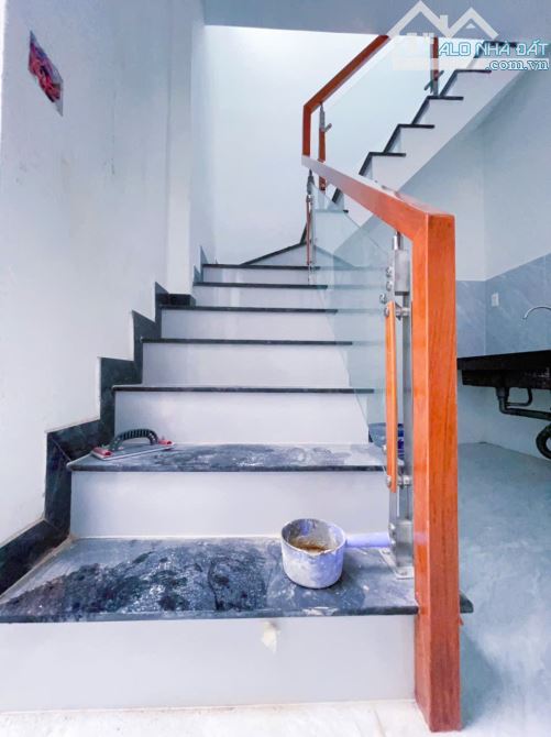 Nhà mới 1 Trệt 1 lầu  gần chợ 26 1 xẹc Nguyễn văn tiên phường Tân phong - 6