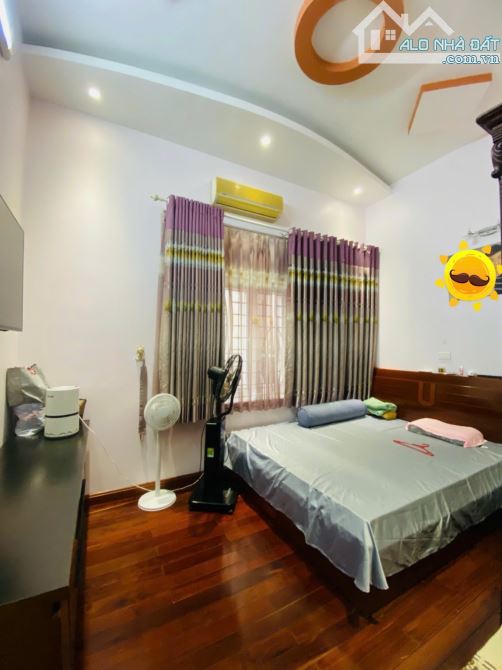 BÁN NHÀ LÔ GÓC, Ô TÔ, CẦU GIẤY DIỆN TÍCH 40M, 5 TẦNG, MẶT TIỀN 4.6M GIÁ NHỈNH 16 TỶ - 6
