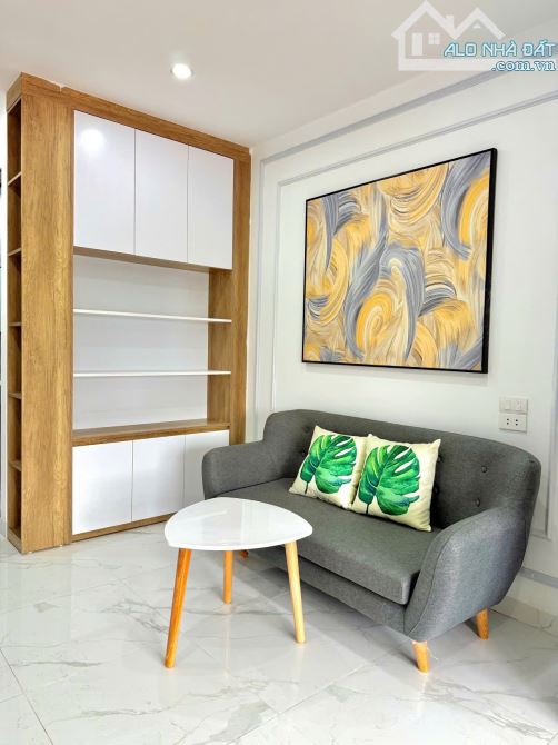 Chính chủ bán tòa dòng tiền 8 tầng- Mặt tiền 5m- phố Liễu Giai- 110m2- 60 tỷ - 6