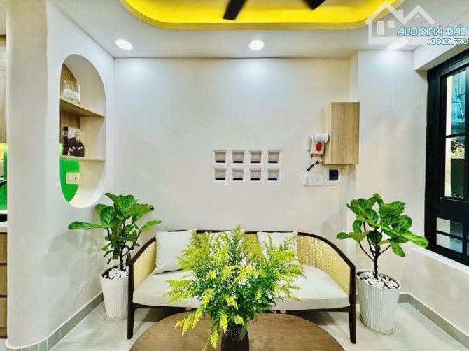 🔥LÊN SÓNG Căn Nhà Siêu Xinh 🍍- CĂN GÓC HAI MẶT HẺM - SỔ NỞ HẬU DT 33M 3PN NHỈNH 4.X TỶ - 6