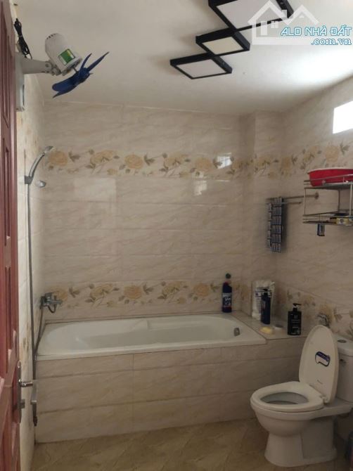 BÁN NHÀ 3 TẦNG HỒ TÙNG MẬU, LIÊN CHIỂU, ĐÀ NẴNG – ĐẤT 100M² NGANG 5M, ĐƯỜNG 10,5M, LỀ 5M - 6