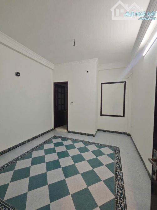 1 căn duy nhất phân lô Ngụy Như Kon Tum 2 vỉa hè ô tô tránh ngõ thông KD sầm uất 5T 50m2 - 7