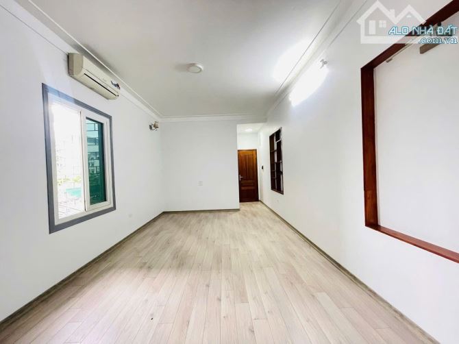 Hàng xóm Times City - Nhà đẹp 39M2 - Giá mềm - Lô góc - Trước nhà rộng thoáng. - 7
