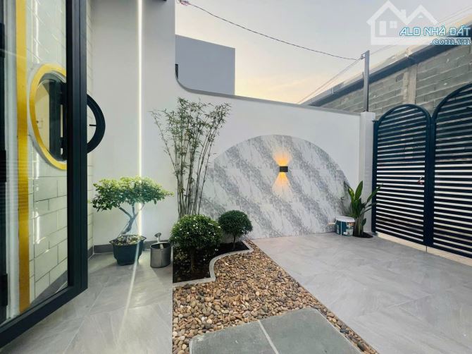 NHÀ MỚI Ở ĐÔ THỊ PHƯỜNG 5 TP MỸ THO 3PN ĐƯỜNG Ô TÔ - 7