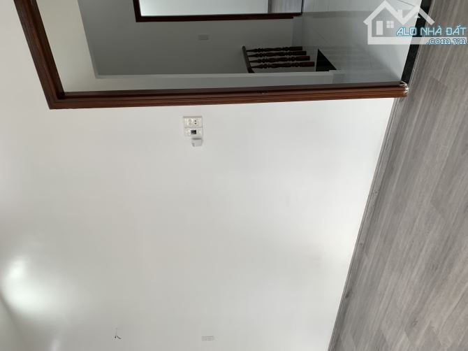 🌟 NHÀ ĐẸP GIÁ TỐT QUẬN 12 – HẺM XE HƠI – KHU PHÂN LÔ – NGANG 5M – 4 TẦNG CHỈ NHỈNH 5 TỶ - 7