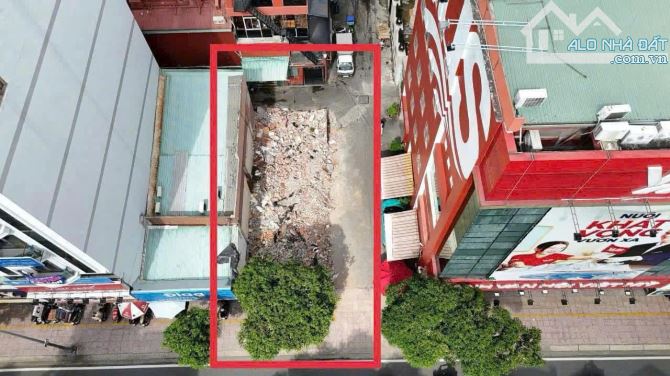 BÁN CĂN GÓC 3 MT 241 KHÁNH HỘI - QUẬN 4 NGANG 15M - 8