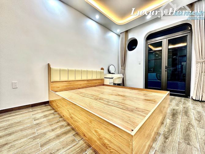 Bán Nhà Lê Lợi Ngõ Siêu Đẹp Thẳng Rộng Rãi - 8