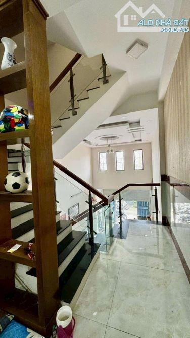 NHÀ 4 TẦNG MÁI THÁI SANG TRỌNG, 65M2, HXT, GẦN CHỢ HẠT ĐIỀU, CHỈ 5.95 TỶ TL - 9