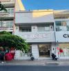 Măt tiền Nguyễn Đình Chiểu, P.5, Q.3, 6.5m*15m, 3 tầng, 80tr/th