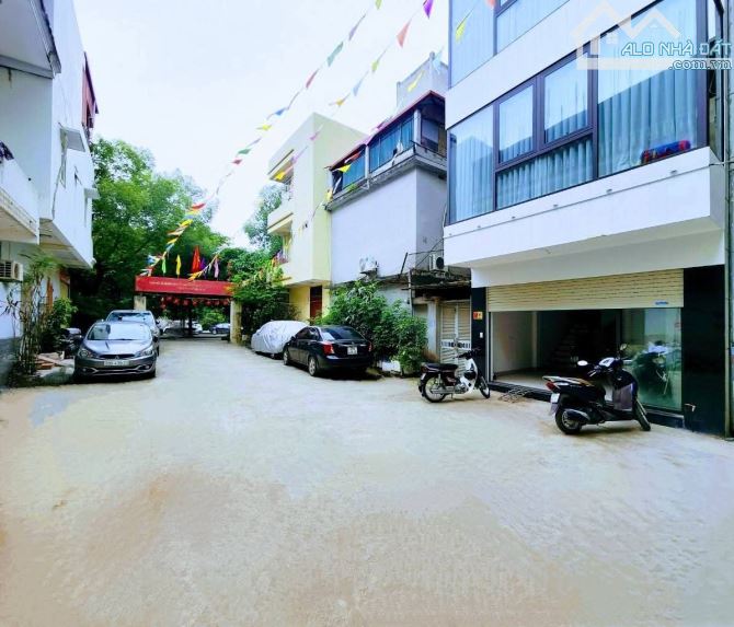 💥 ÔTÔ ĐỖ CỬA - THANG MÁY XỊN - NỘI THẤT SANG TRỌNG -5 TẦNG- 36M²- TẠI HÀ ĐÔNG - 1