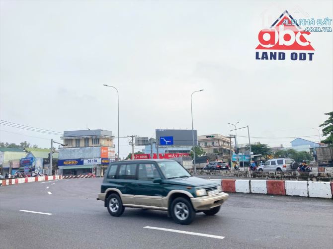 Bán Show Room MẶT TIỀN QL.1A, 1720M2. Gần chợ Quảng Biên, Quảng Tiến, Trảng Bom