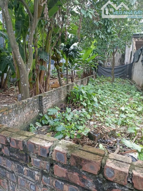 Bán đất LONG BIÊN - Ô TÔ TRÁNH - DT 50m - MT 4.2m - giá 8.6 tỷ