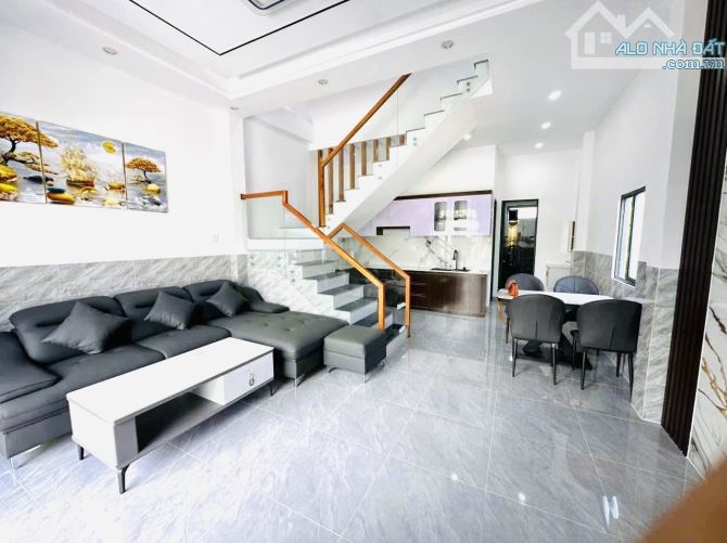 MẶT TIỀN ĐƯỜNG SỐ TRỤC LỚN 2 XE TẢI NÉ THOẢI MÁI - VỊ TRÍ HIẾM KHU SANG XỊN MỊN NGAY TRỤC