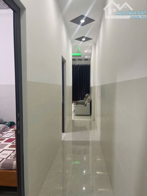 Bán Nhà Vườn Mới Đẹp Tiện Nghi Sẵn Nội Thất Tại Hoà Long - TP BÀ RỊA