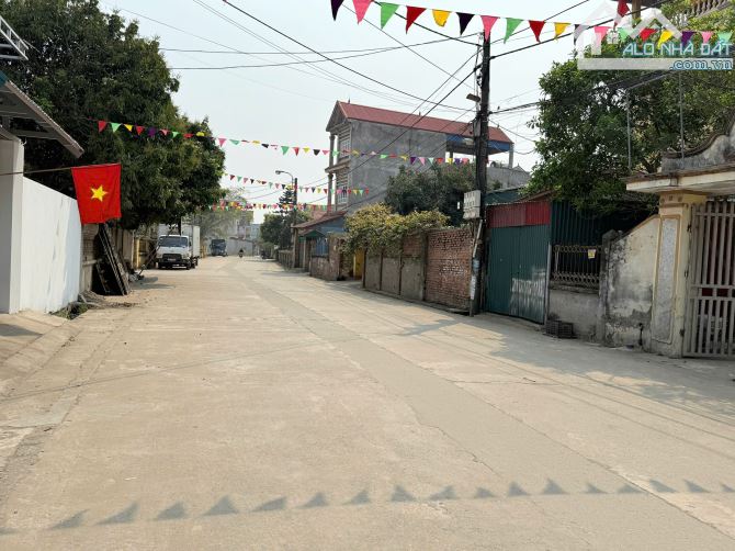 Bán đất Thanh Lâm,Mê Linh,gần vành đai 4,dt 52m full đất ở,đường thông,giá nhỉnh 2 tỷ