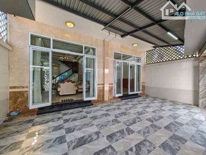 Bán nhà trệt lầu trục chính hẻm 9 Trần Nam Phú, P. An Khánh, Q. Ninh Kiều, TPCT