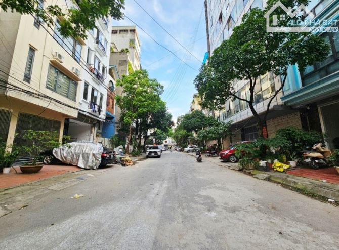 Phân lô Doãn Kế Thiện, Cầu Giấy – 80m², mt 5.5m, 8 tầng thang máy, gara ô tô, giá 42.5 tỷ
