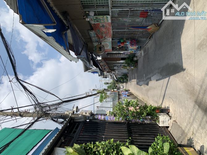 Bán Nhà Dĩ An, Quốc Lộ 1k, ĐT 743, DT: 63m2 , 4 tỷ xx