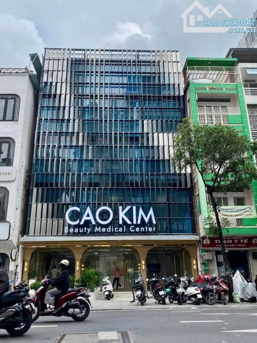 Tòa nhà mặt tiền Quận 1 DT 13x23m 1 hầm 6 tầng Gần Chợ Tân Định Giá 99 tỷ