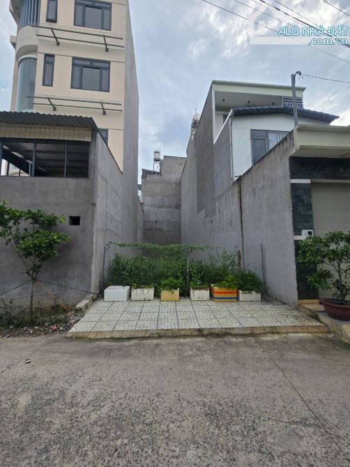 Đất FULL THỔ CƯ đường THẠNH XUÂN 25, P TX, Q12, dt 95m2 (5mx19m), đường 8m💰5,5Tỷ