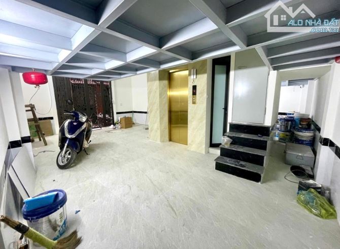 DÒNG TIỀN 1.2 TỶ - BÁN TÒA NHÀ NGỌC KHÁNH 75M2 - 7 TẦNG THANG MÁY - 5.5M MẶT TIỀN - 23 TỶ