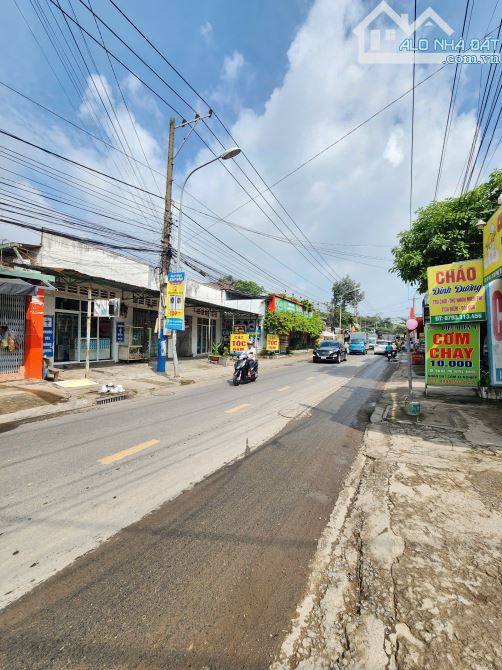 Bán nhà cấp 4 (11x40m), mặt tiền Phan Đình Giót p. An Phú, đang thuê 17tr/th