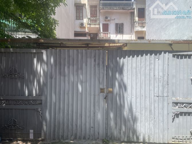 Bán Nhà, Đất Phố Tứ Liên 123m2, C4, MT 8.2,  29 tỷ, Ngô Trải Nhựa, Ô Tô Vào Nhà
