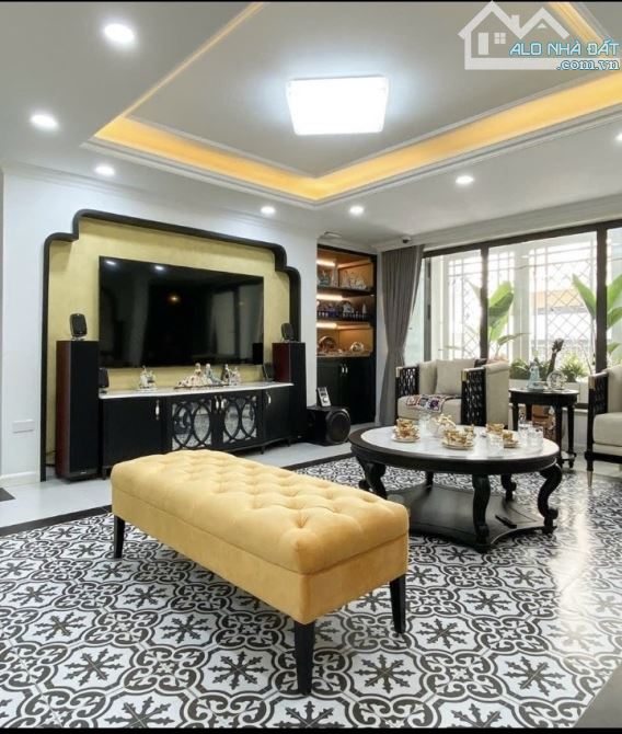 ⭐️BÁN GẤP NHÀ PHÂN LÔ PHỐ NGHI TÀM,OTO TRÁNH 110m2 x 5 TẦNG X MT 9m GIÁ 35 TỈ CÓ TTL.