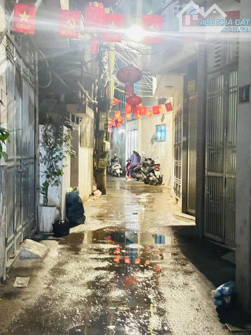 Bán SIÊU PHẨM Nam Từ Liêm 60m2 Ngõ Ô tô x3 tầng Nhà ĐẸP Ở SƯỚNG chỉ 12 tỷ
