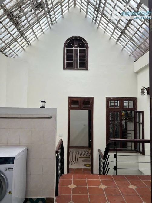Nhà tự xây chất đẹp, sổ 85m2 thoáng mát, 25 Vũ Ngọc Phan, oto qua, full đồ. Giá 23.5 tỷ - 10