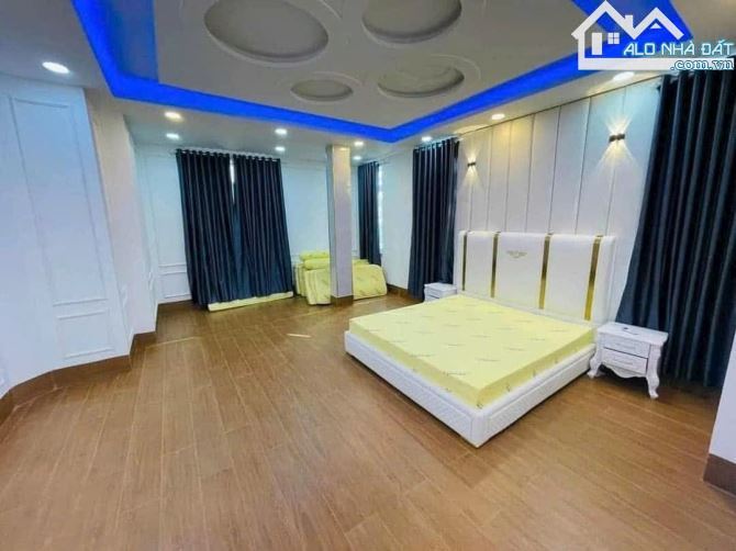 Bán Biệt thự mặt tiền Khu Đại An, Phường 9, TP Vũng Tàu. Giá 19 tỷ - 11