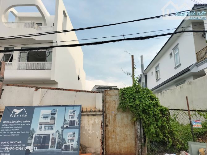 Bán đất đường Song Hành QL22, TT. Hóc Môn: 5 x 29, giá 5,76 tỷ - 1
