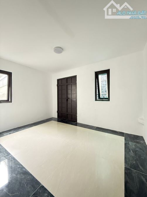 Chính chủ bán nhà 4 tầng, 42m, ngõ xe ba gác, Lương Sử, Đống Đa - 1